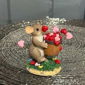 Vintage Fritz and Floyd Charming Tails I Love You A Bushel Figurine